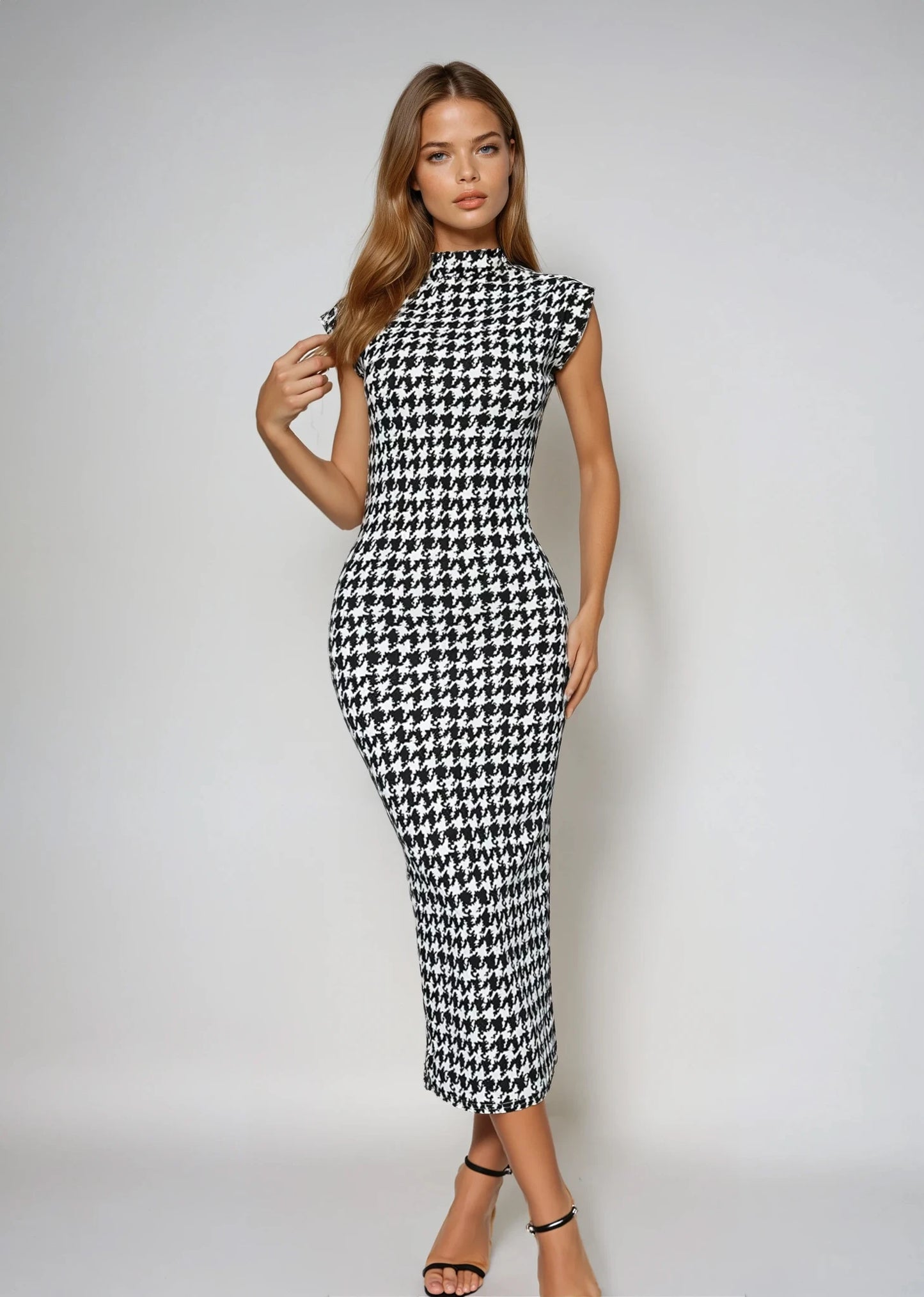 Elegantes Kleid im Hahnentrittmuster